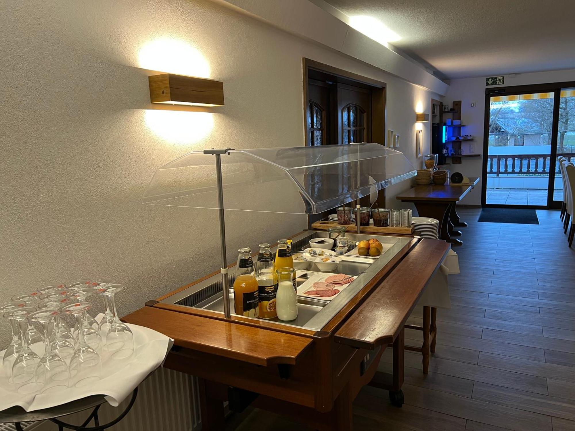 Hotel Wettlaufer Homberg (Efze) Exterior foto