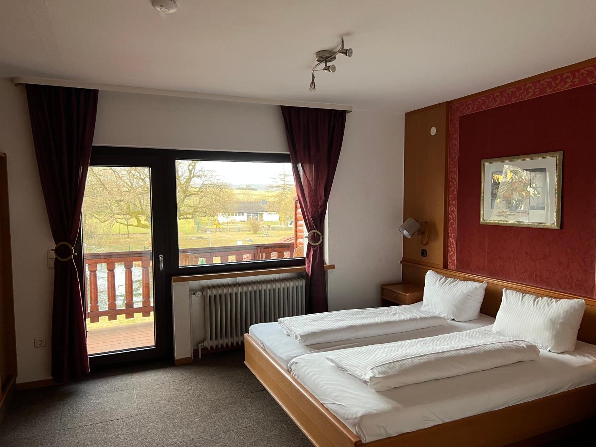 Hotel Wettlaufer Homberg (Efze) Exterior foto